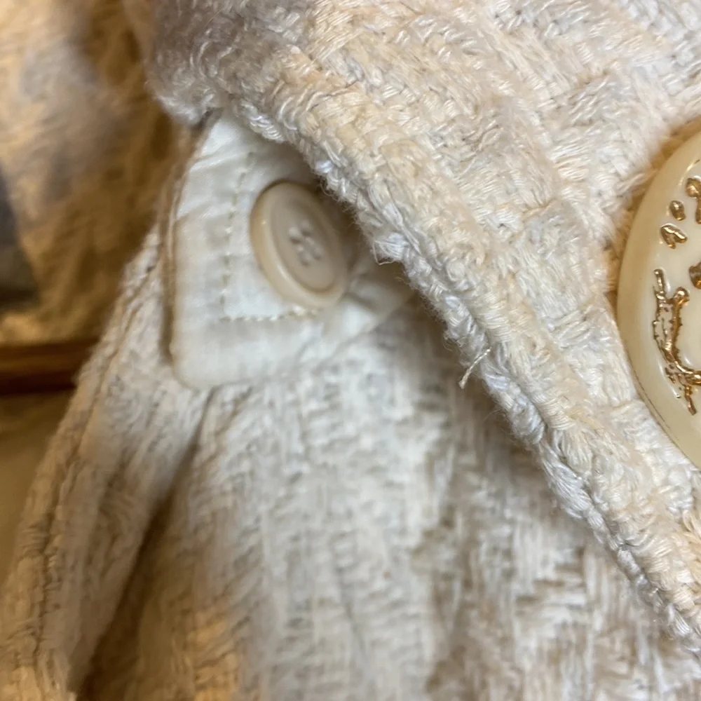 Daytrip Ivory Detachable Hood Tie Waist Buttoned Coat - Picture 13 of 13